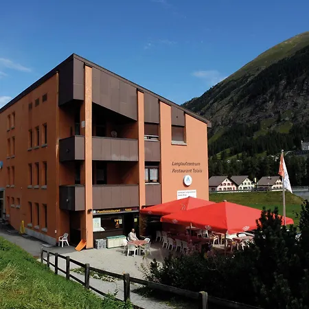 Youth Hostel *