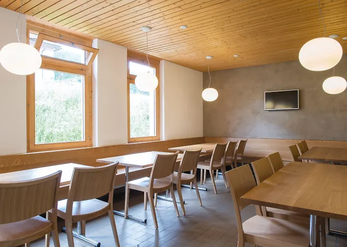 Hostel Youth Pontresina